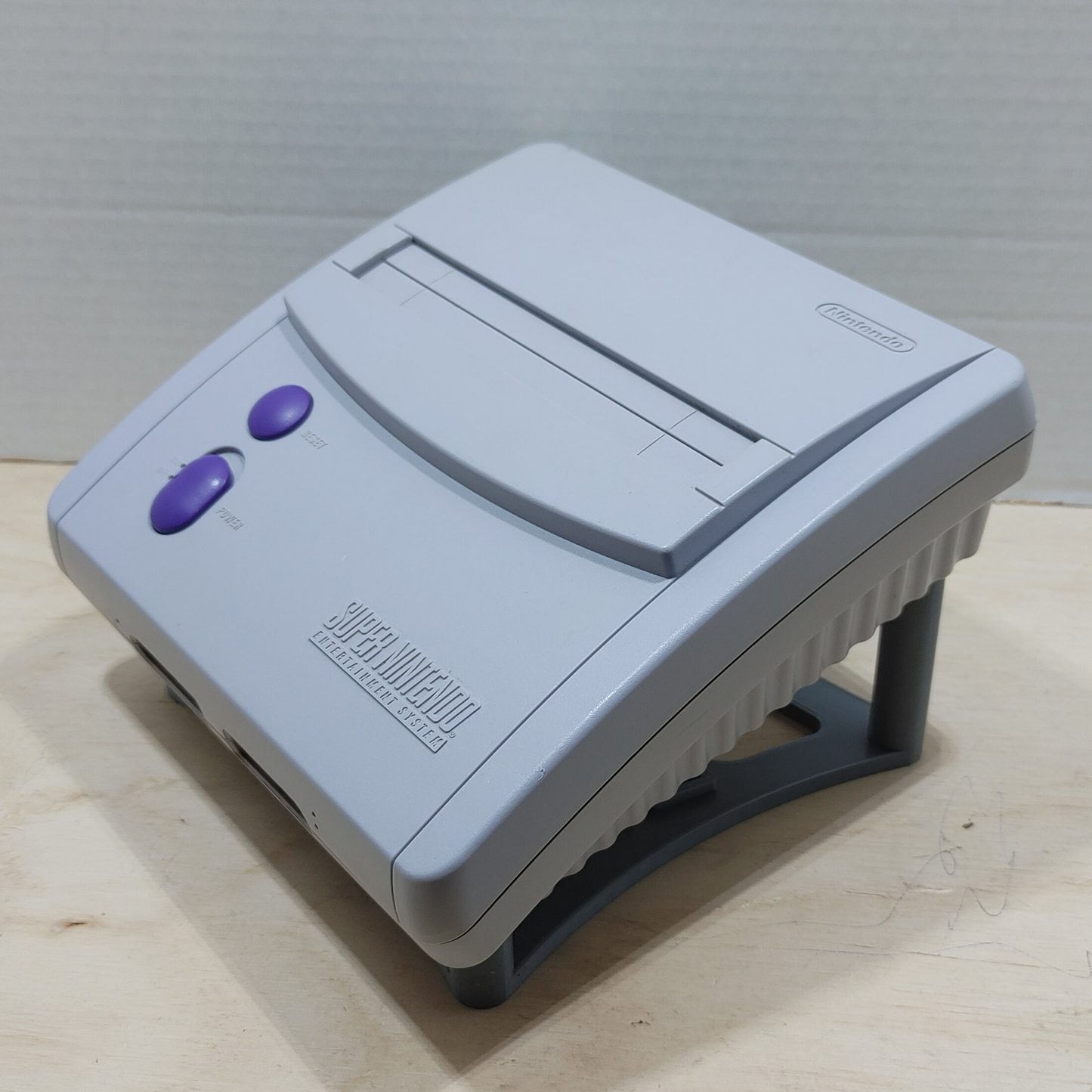 Super Nintendo Jr Stand (SNES-101)