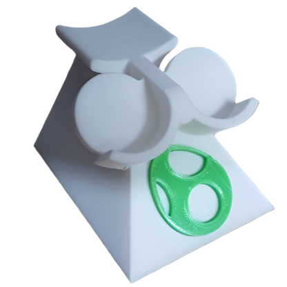 Nintendo GameCube Controller Stand (Yoshi)
