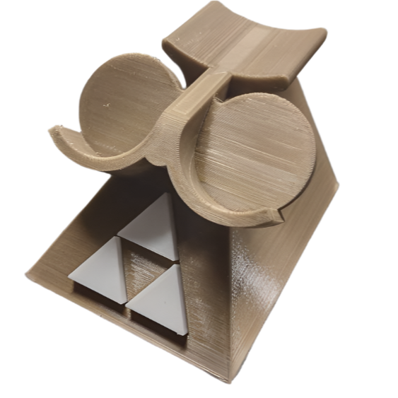 Nintendo GameCube Controller Stand (Triforce)