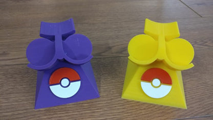 Nintendo GameCube Controller Stand (Pokeball)