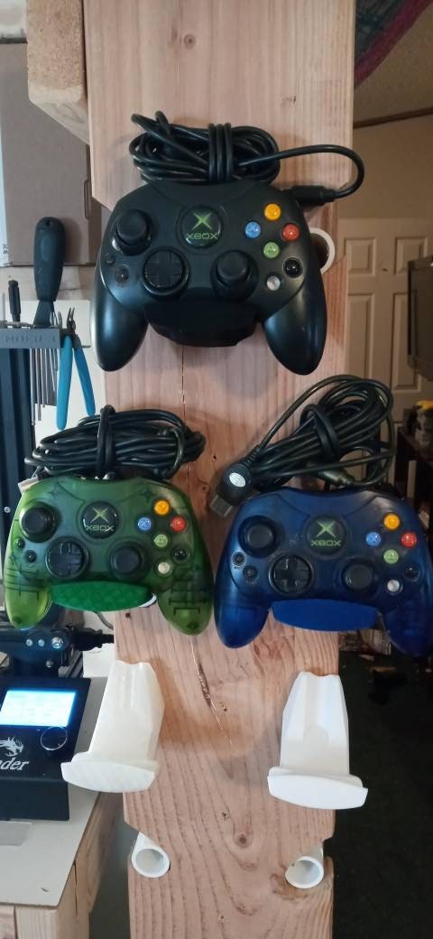 Xbox (OG) Controller S Wall Mount