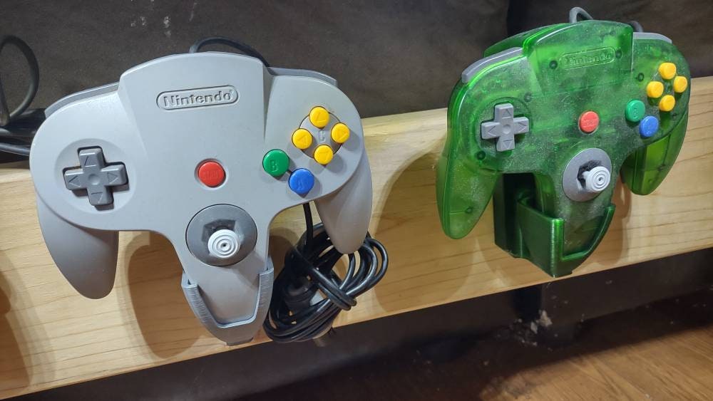 Nintendo 64 Controller "Trophy" Wall Mount