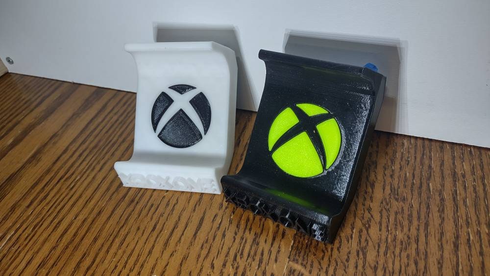 Xbox One (XB1) Controller Wall Mount