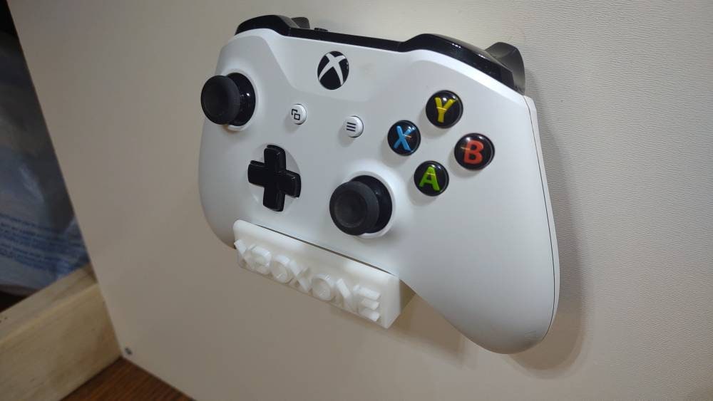 Xbox One (XB1) Controller Wall Mount
