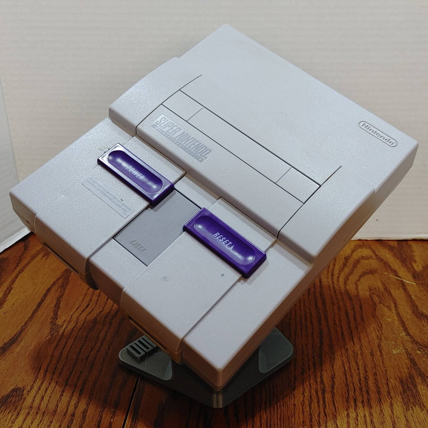 Super Nintendo (SNES) Console "Dunk Stand